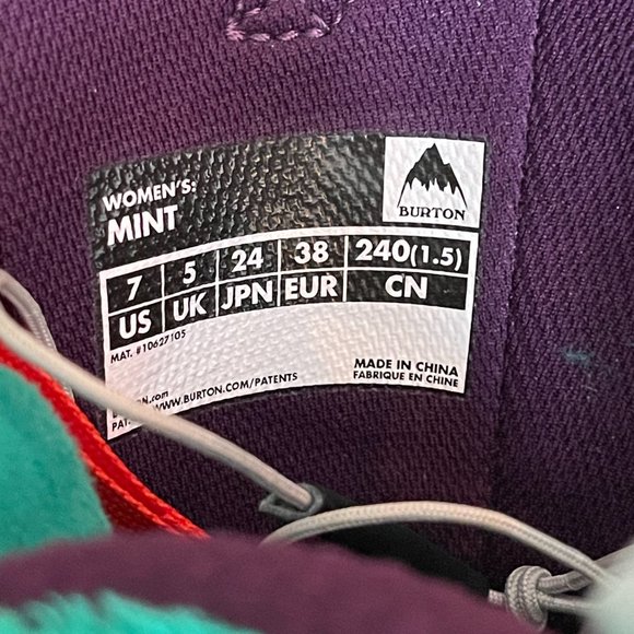 Women’s BURTON MINT SNOWBOARD BOOTS - Picture 3 of 3